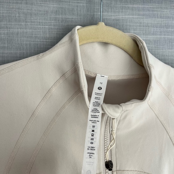 Lululemon Define Jacket - Picture 5 of 7
